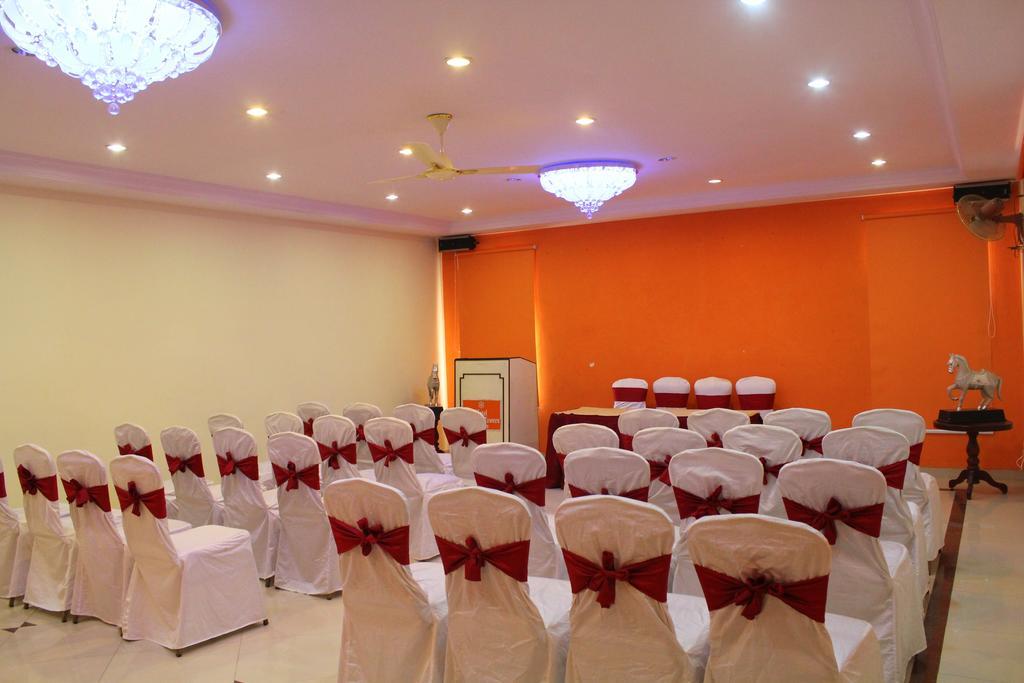 Hotel Yasodha Towers Hosūr Zewnętrze zdjęcie