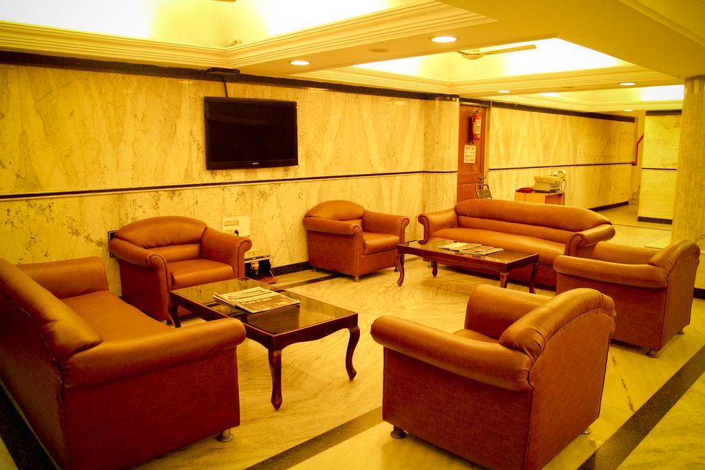 Hotel Yasodha Towers Hosūr Zewnętrze zdjęcie